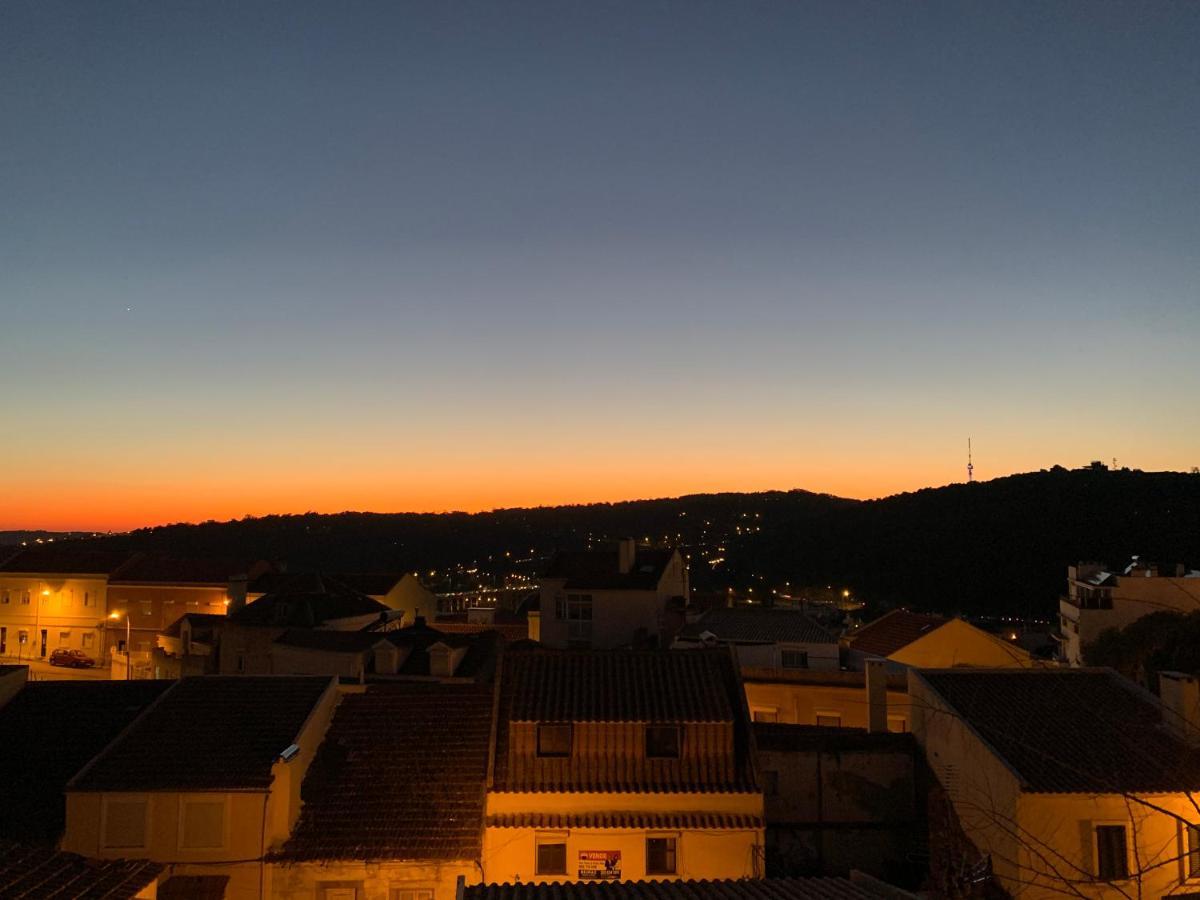 Apartment2 With Terrace And A View Near Amoreiras Lisbon Exterior photo